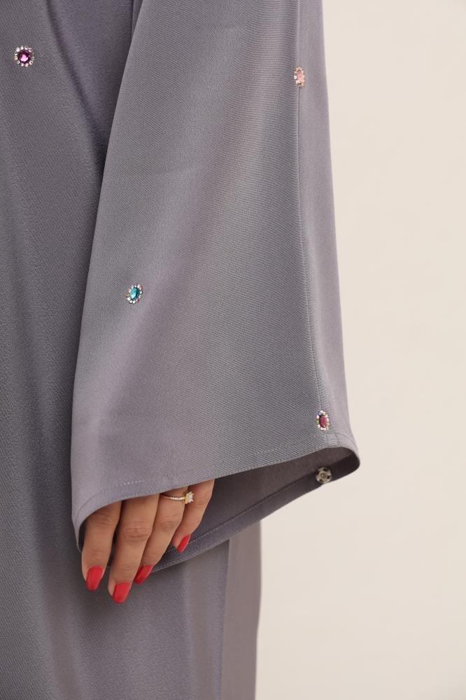 Thikra Abaya