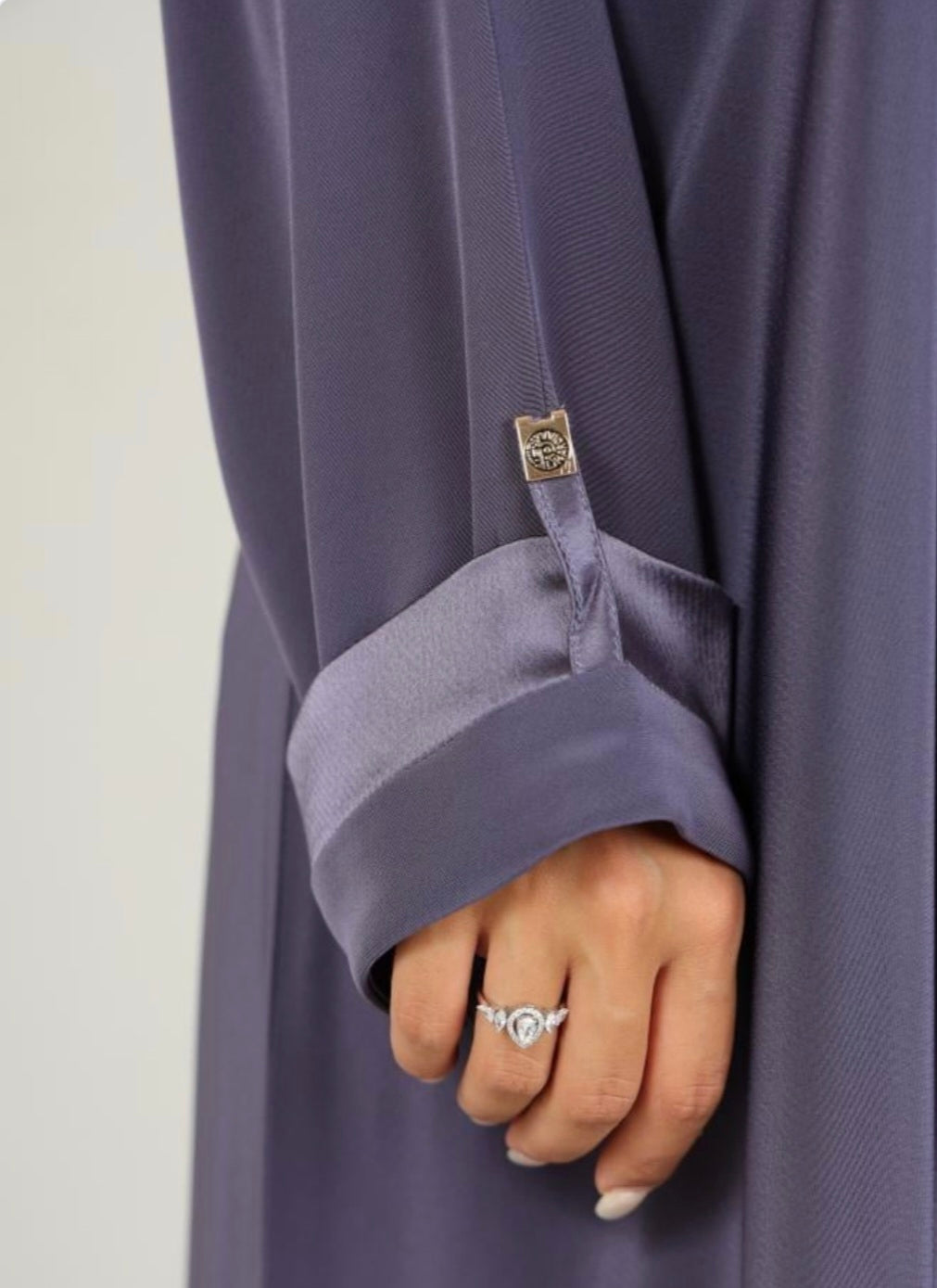 Zuhaira Abaya