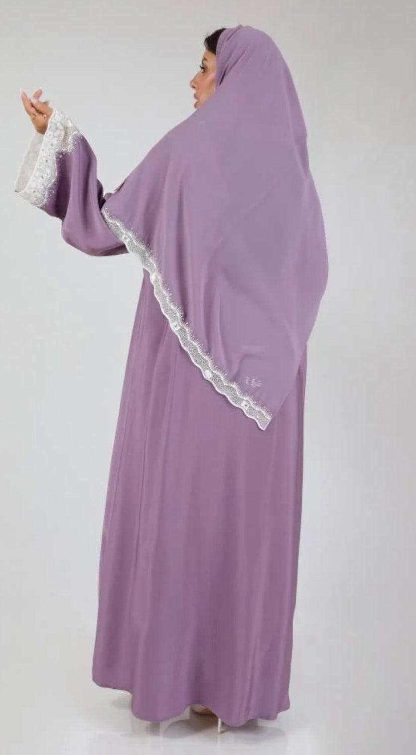 Aprail Abaya