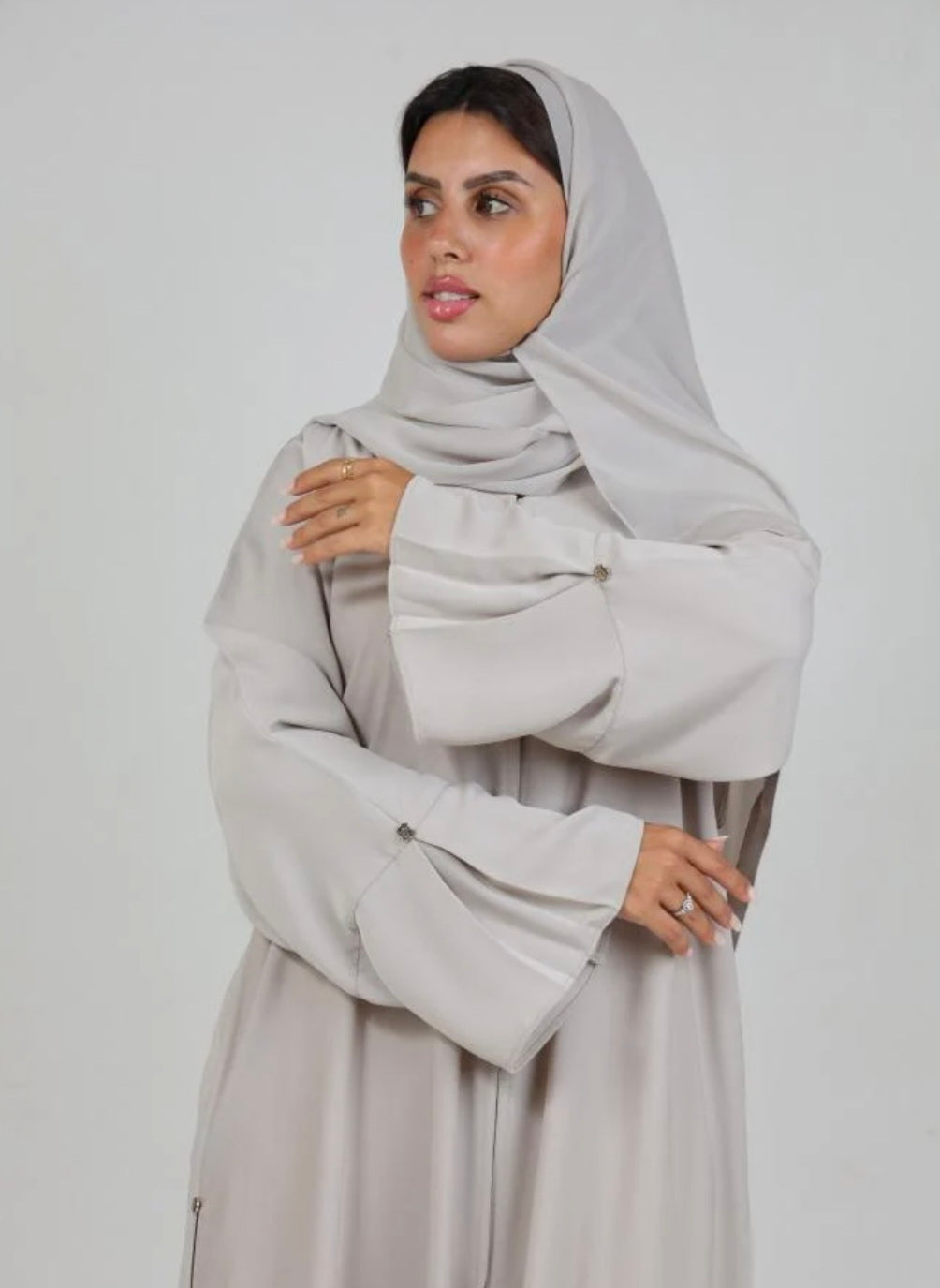 Sakina Abaya