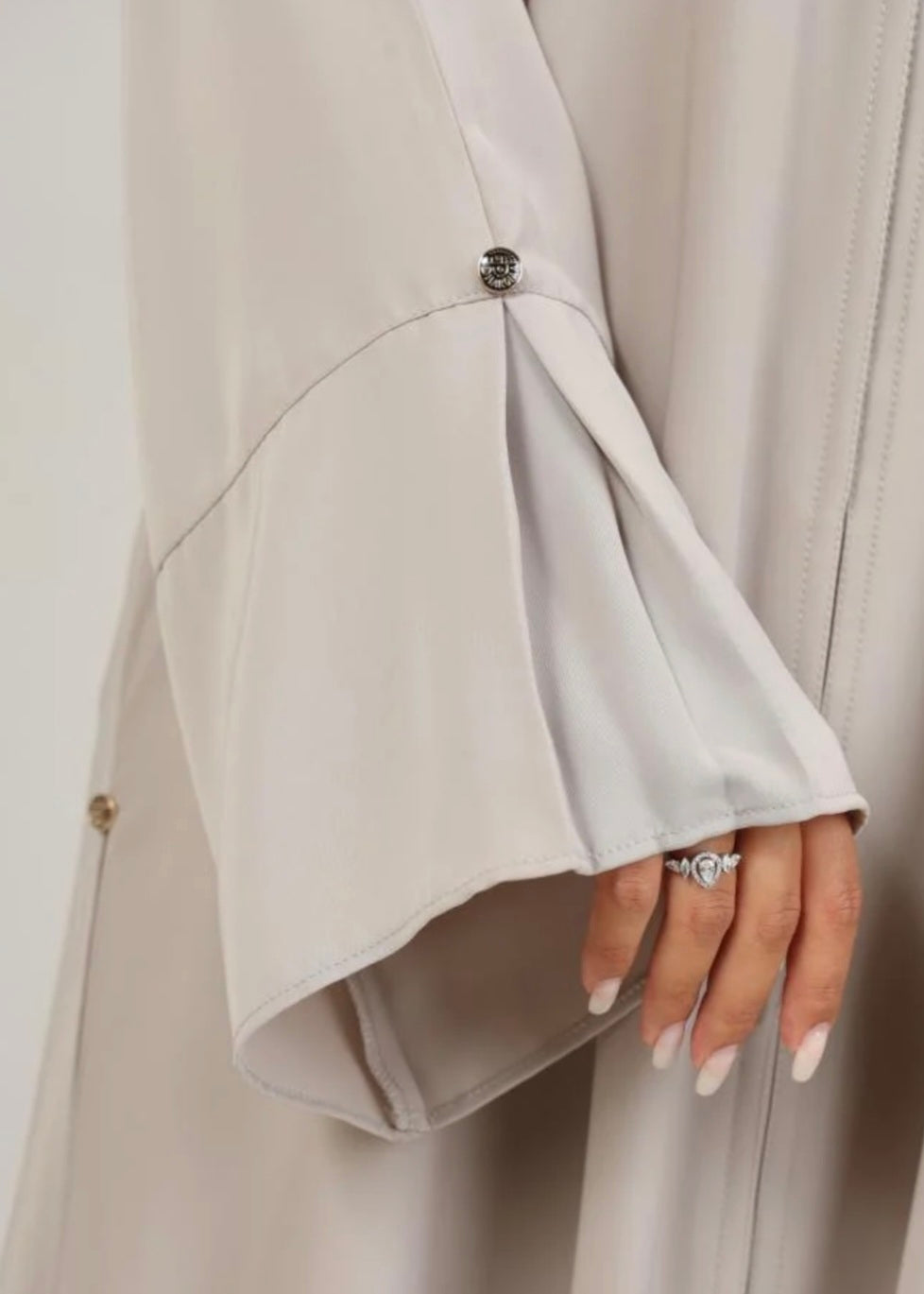 Sakina Abaya