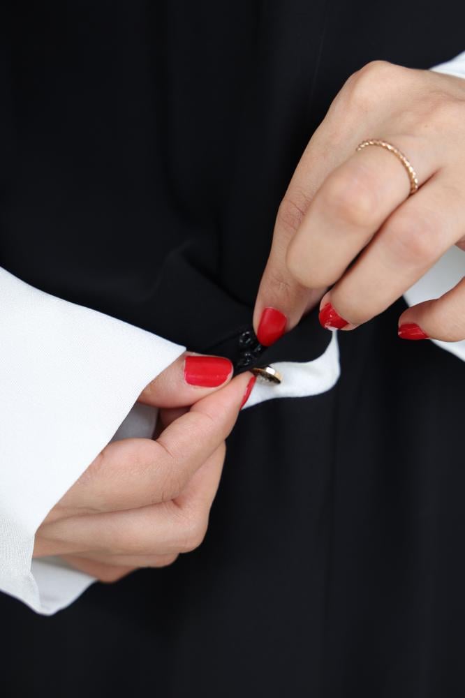 Rateel Abaya