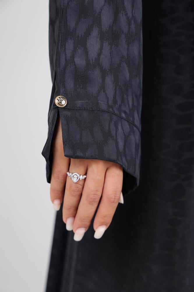 Sana Abaya