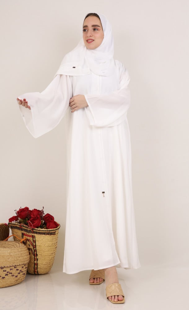 Hala Abaya